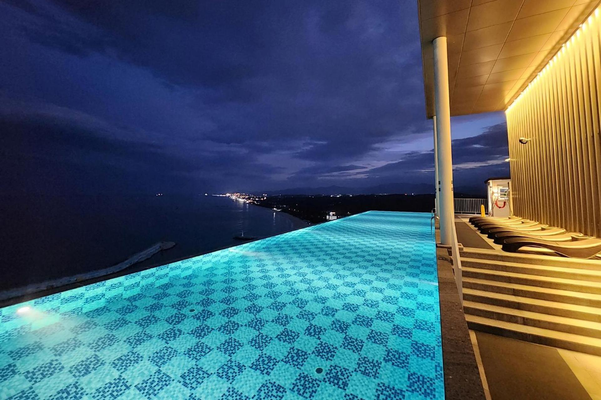 Gangneung Chonpines Ocean Suites Hotel ภายนอก รูปภาพ