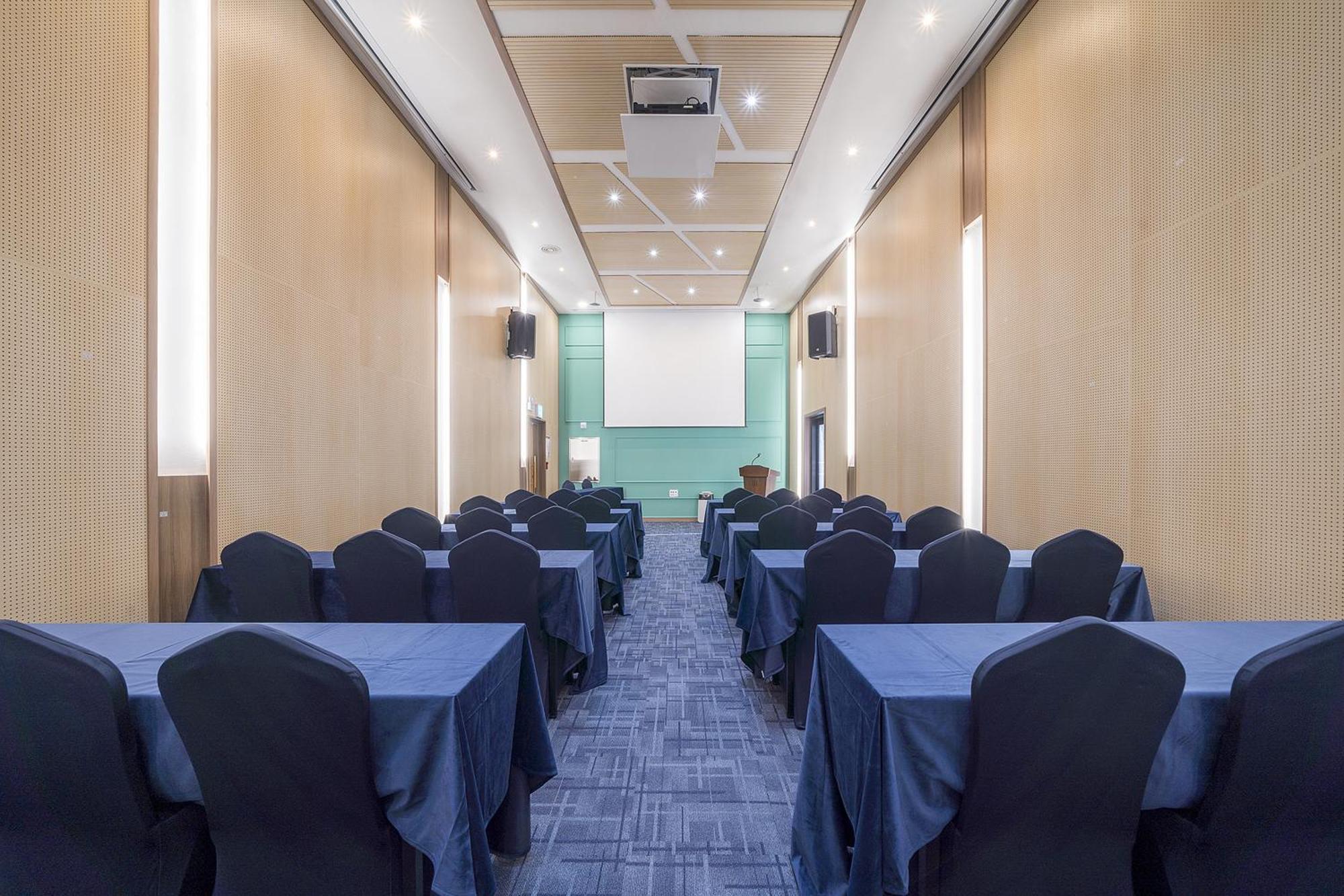Gangneung Chonpines Ocean Suites Hotel ภายนอก รูปภาพ