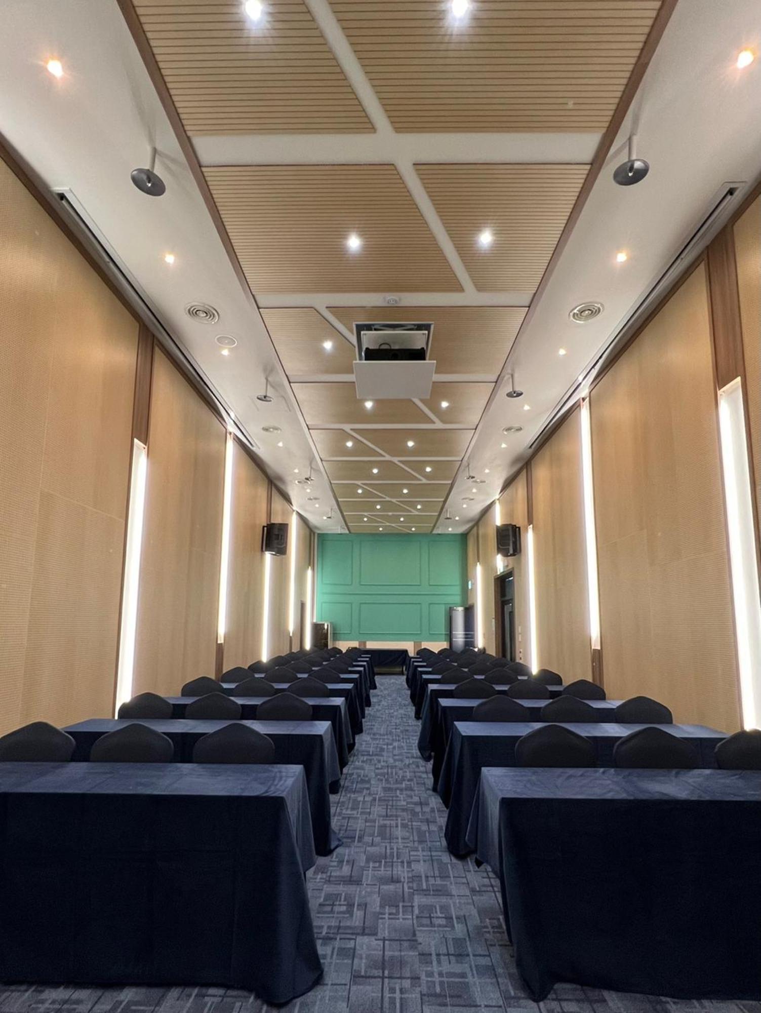 Gangneung Chonpines Ocean Suites Hotel ภายนอก รูปภาพ