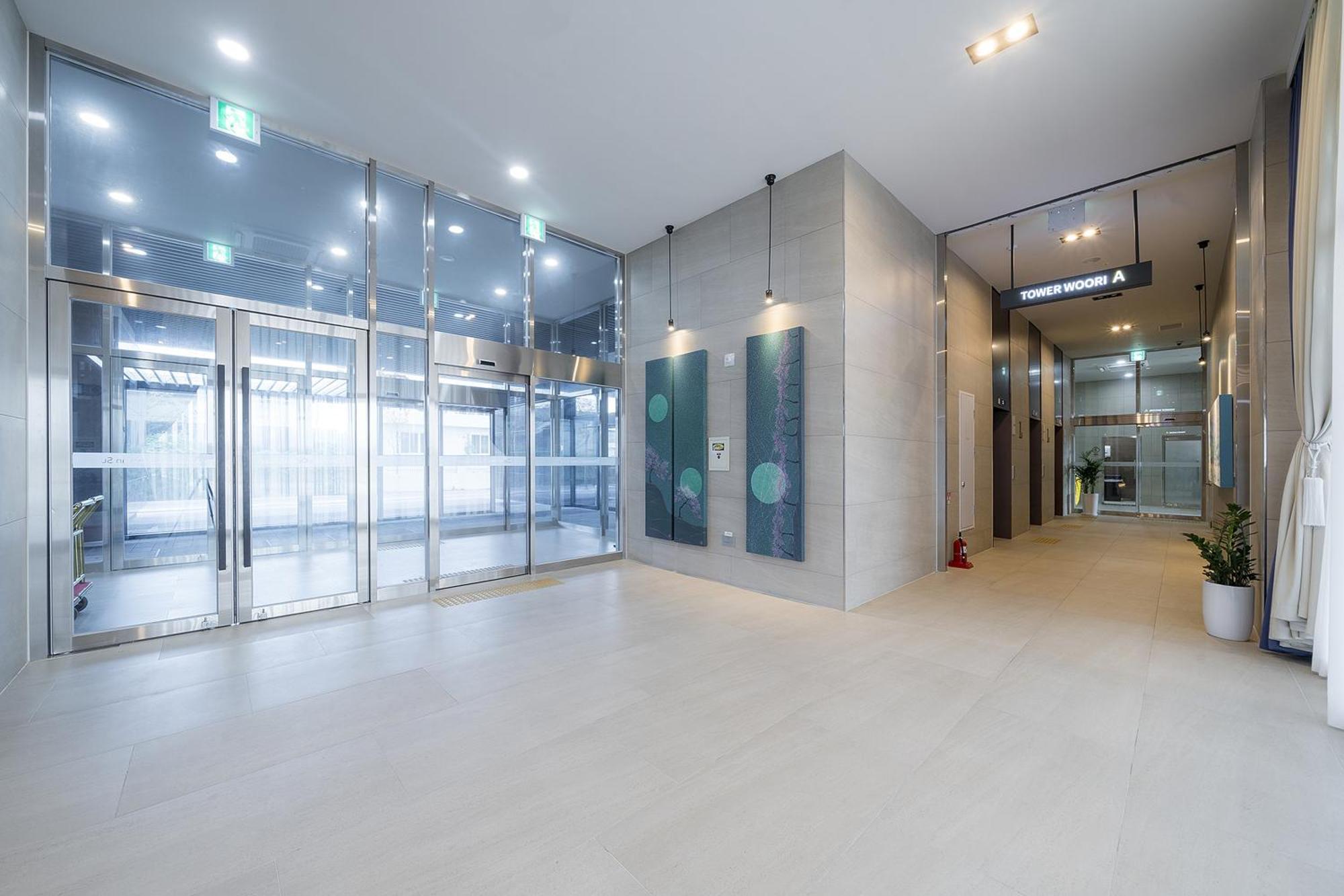 Gangneung Chonpines Ocean Suites Hotel ภายนอก รูปภาพ